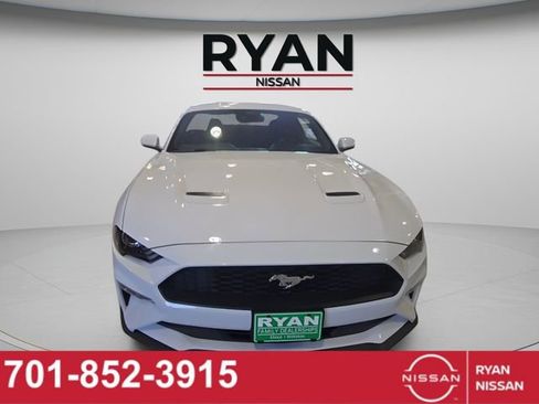 Used 2023 Ford Mustang Coupe RWD image 8