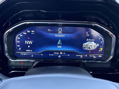 Used 2025 Chevrolet Silverado 1500 High Country w/ Technology Package image 14