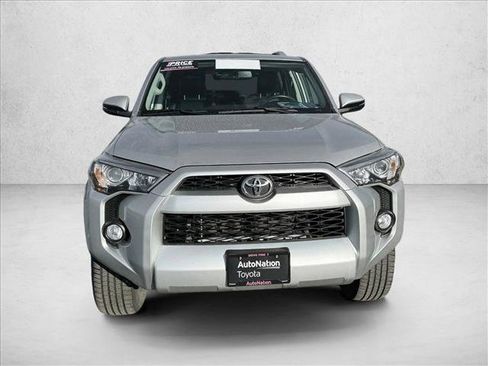 Used 2017 Toyota 4Runner SR5 Premium image 12