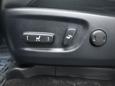 Used 2023 Toyota 4Runner SR5 image 10