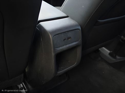 Used 2025 Chevrolet Trax RS w/ Driver Confidence Package FWD image 22