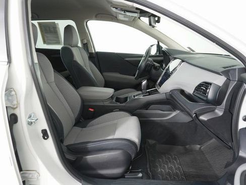 Certified 2025 Subaru Outback Premium w/ Popular Package #1A image 39