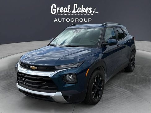 Used 2021 Chevrolet TrailBlazer LT w/ Convenience Package FWD image 1