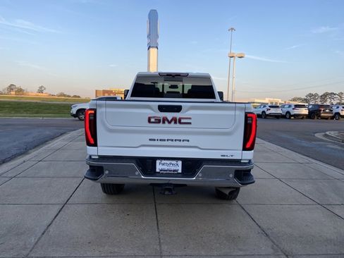 Used 2024 GMC Sierra 2500 SLT w/ Texas SLT Premium Package image 10