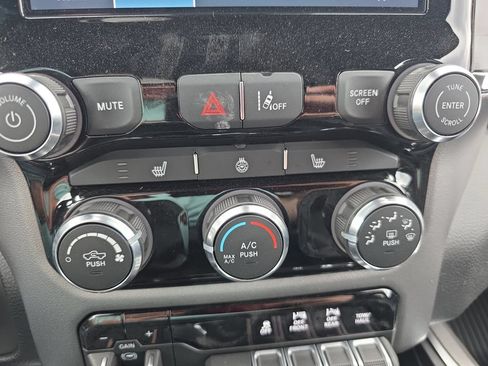 New 2026 RAM 1500 Big Horn AWD/4WD image 28