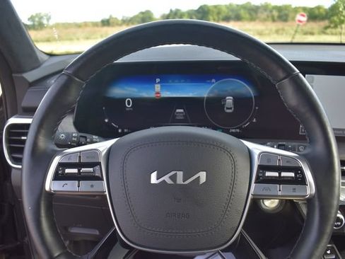 Certified 2024 Kia Telluride SX Prestige X-Line AWD/4WD image 38