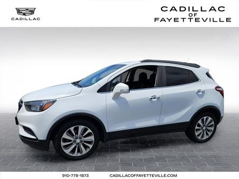 Used 2019 Buick Encore Preferred FWD image 1
