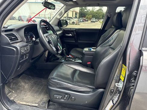 Used 2019 Toyota 4Runner Limited AWD/4WD image 10