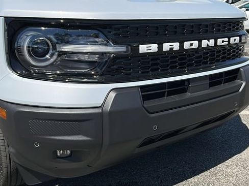 New 2026 Ford Bronco Sport Outer Banks w/ Outer Banks Tech Package+ AWD/4WD image 11