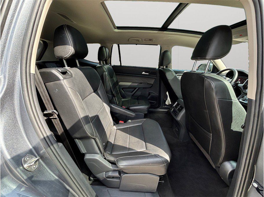 Used 2023 Volkswagen Atlas SE w/ Panoramic Sunroof Package AWD/4WD image 42
