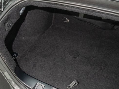 Used 2021 Ferrari Roma image 33