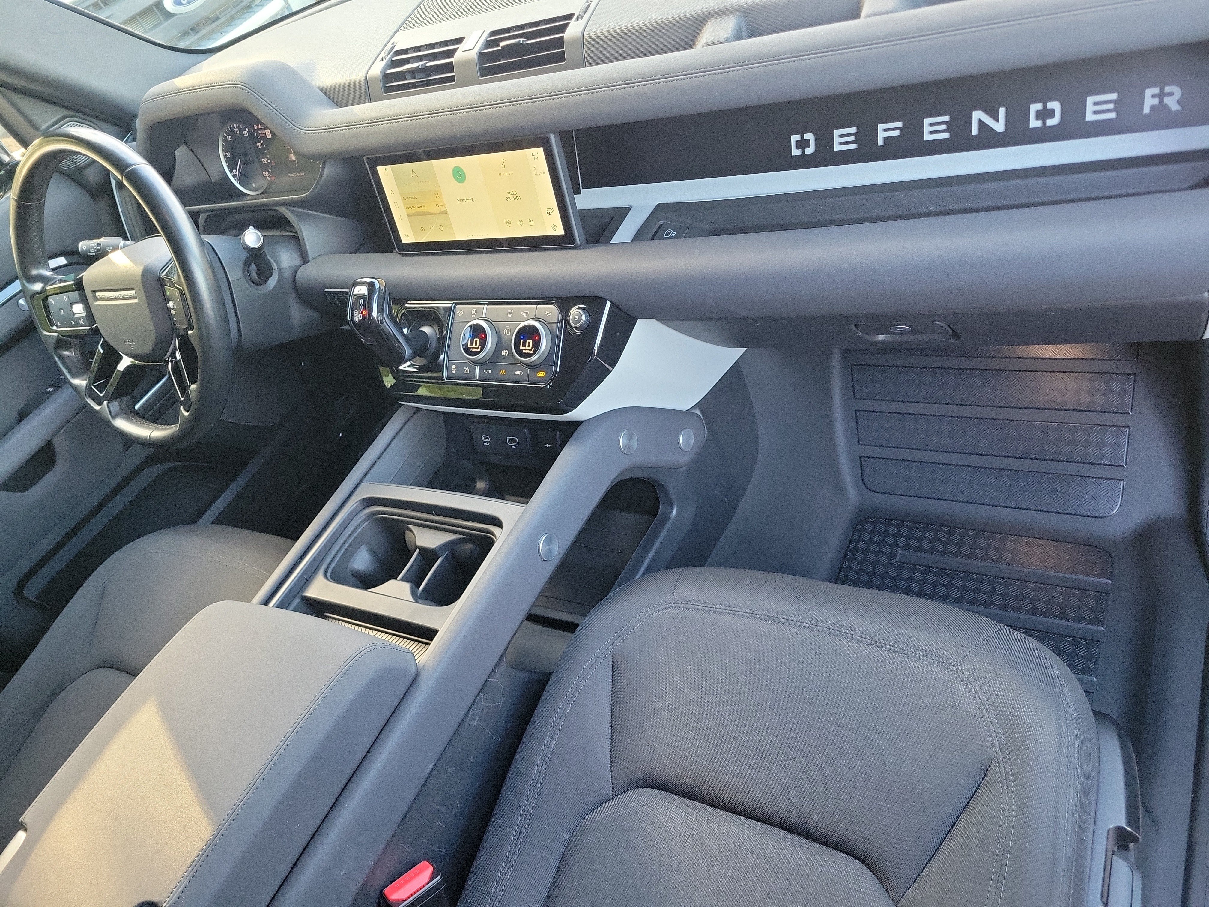 Used 2023 Land Rover Defender 110 AWD/4WD image 16