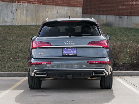 Used 2023 Audi Q5 2.0T Prestige w/ Prestige Package image 29