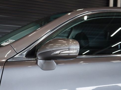 Used 2012 Lexus LS 460 w/ Luxury Value Edition RWD image 27