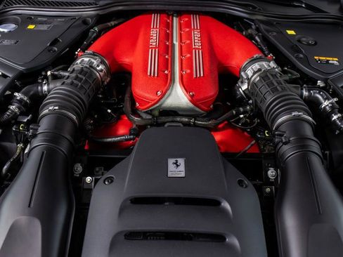 Used 2024 Ferrari 812 Competizione A image 59