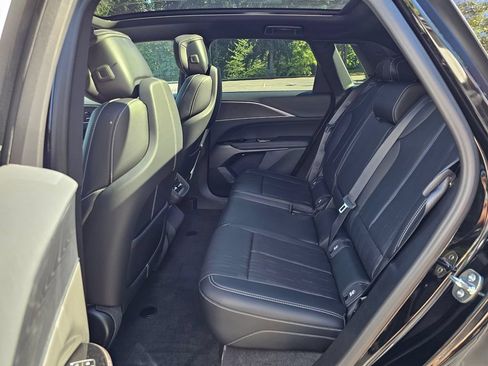 New 2026 Cadillac Lyriq Sport AWD/4WD image 16