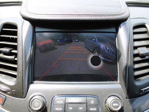 Used 2014 Chevrolet Impala LT w/ Convenience Package FWD image 33