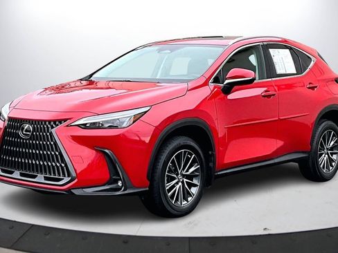 Used 2022 Lexus NX 250 FWD w/ Cold Area Package image 4