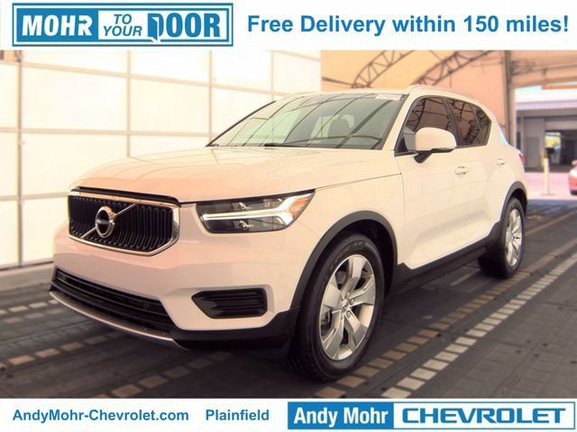 Used 2019 Volvo XC40 T5 Momentum AWD/4WD image 1