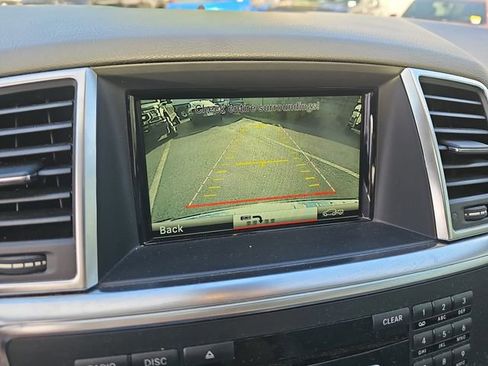 Used 2015 Mercedes-Benz ML 250 BlueTEC 4MATIC image 19