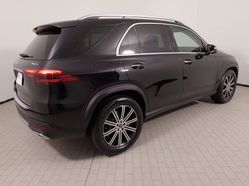 Used 2024 Mercedes-Benz GLE 450e 4MATIC image 12