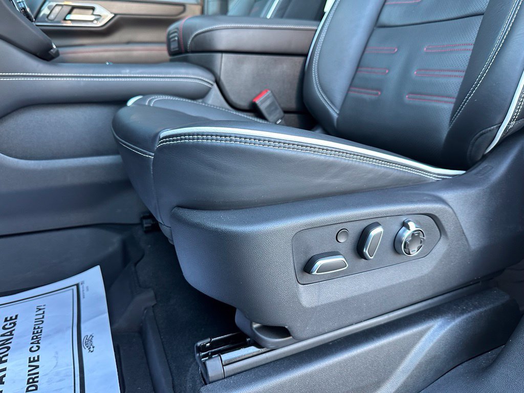 Used 2026 GMC Yukon AT4 Ultimate AWD/4WD image 44