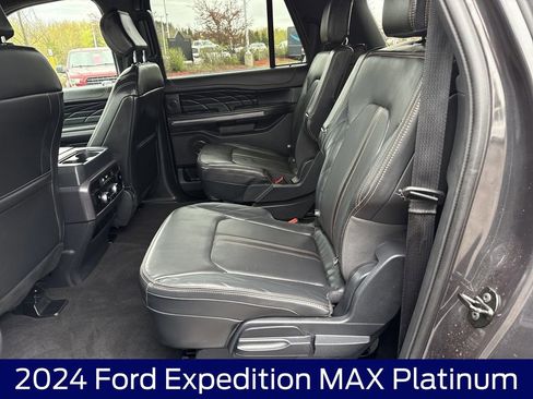 Used 2024 Ford Expedition Max Platinum AWD/4WD image 15
