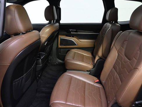 Used 2021 Kia Telluride SX w/ SX Prestige Package AWD/4WD image 21