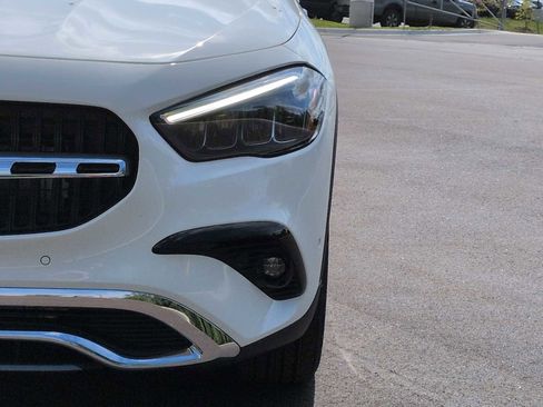 Used 2026 Mercedes-Benz GLA 250 4MATIC image 11