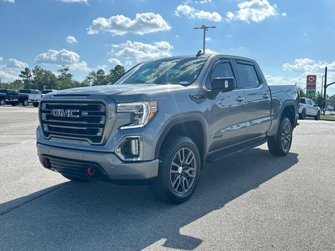 Used 2022 GMC Sierra 1500 AT4 w/ AT4 Premium Package AWD/4WD image 1
