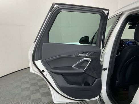 Certified 2025 BMW X1 xDrive28i w/ Technology Package image 24