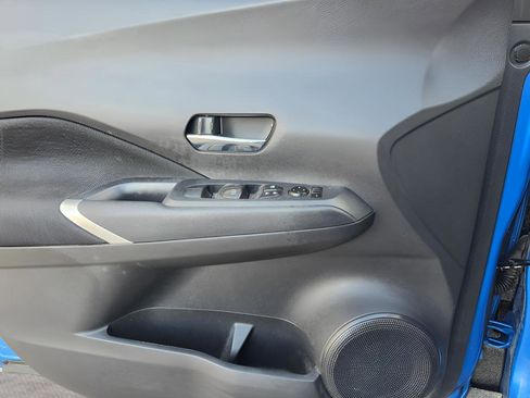 Used 2023 Nissan Kicks SV image 17