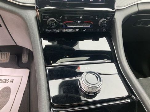 Certified 2023 Jeep Grand Cherokee L Laredo AWD/4WD image 20