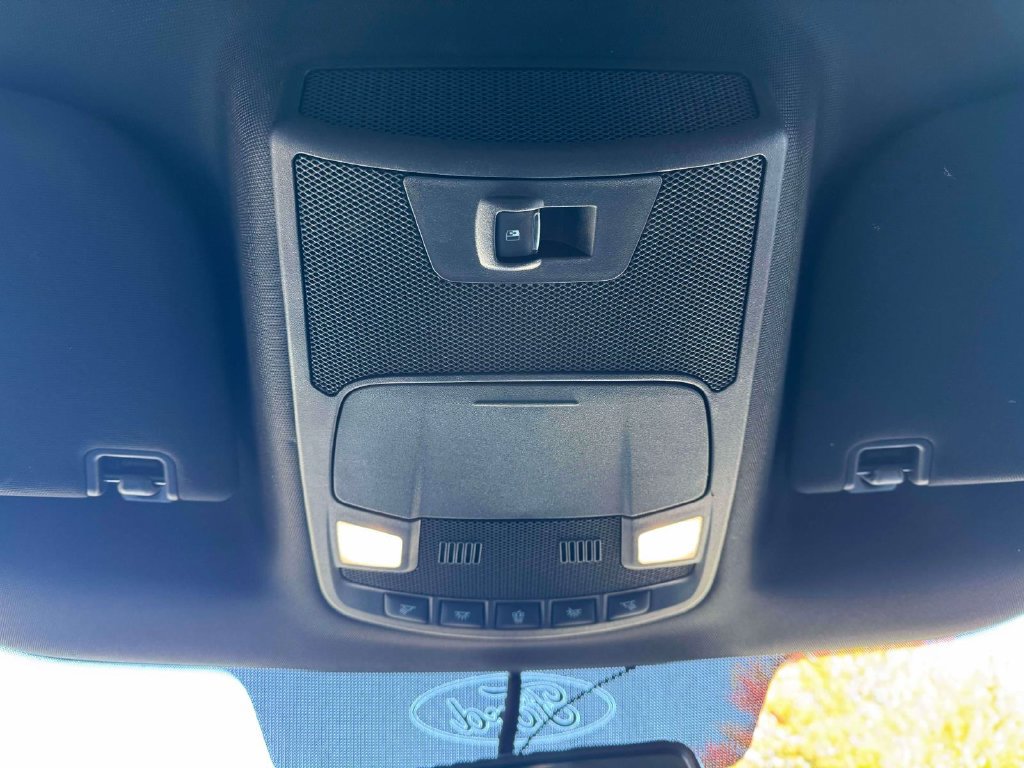 Used 2018 Ford F150 XLT w/ Equipment Group 302A Luxury AWD/4WD image 30