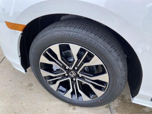 New 2026 Honda Odyssey Elite image 13