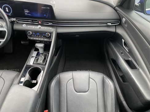 Used 2023 Hyundai Elantra Limited w/ Cargo Package FWD image 16