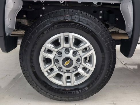 Used 2025 Chevrolet Silverado 3500 LT w/ Convenience Package AWD/4WD image 30
