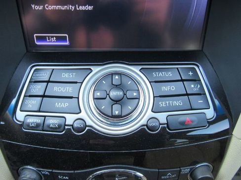 Used 2014 INFINITI QX70 2WD w/ Premium Package image 45