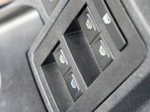 Used 2024 Ford Bronco Wildtrak AWD/4WD image 38