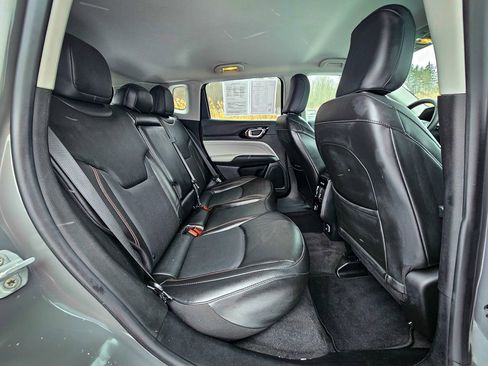 Certified 2022 Jeep Compass Limited image 35