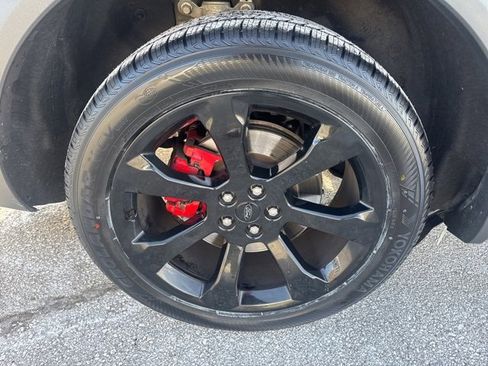 Used 2023 Ford Explorer ST w/ Equipment Group 401A image 21