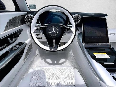 New 2026 Mercedes-Benz Maybach SL 680 image 17