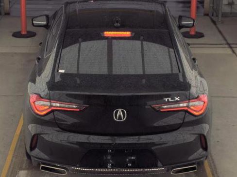 Used 2023 Acura TLX w/ Technology Package image 5