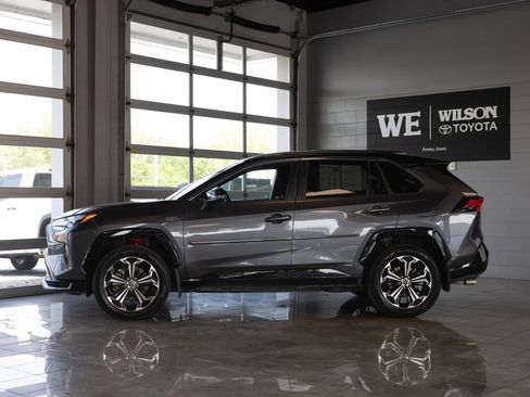 Used 2024 Toyota RAV4 XSE w/ Weather Package AWD/4WD image 1