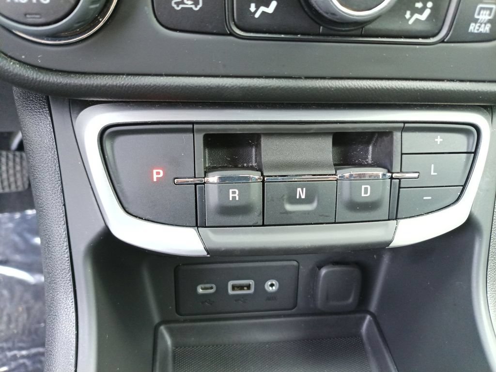Used 2022 GMC Terrain SLE w/ Driver Convenience Package AWD/4WD image 23