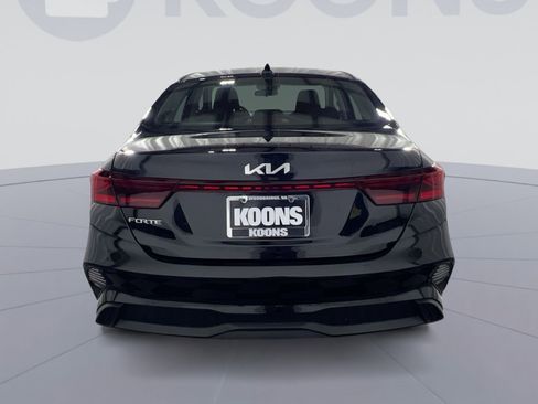 Used 2023 Kia Forte LXS image 5
