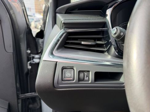 Used 2023 Cadillac XT5 Luxury image 14