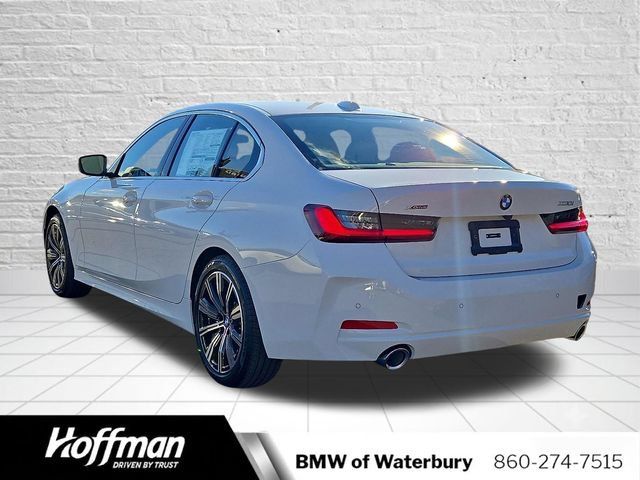 Used 2026 BMW 330i xDrive Sedan w/ Premium Package AWD/4WD image 4