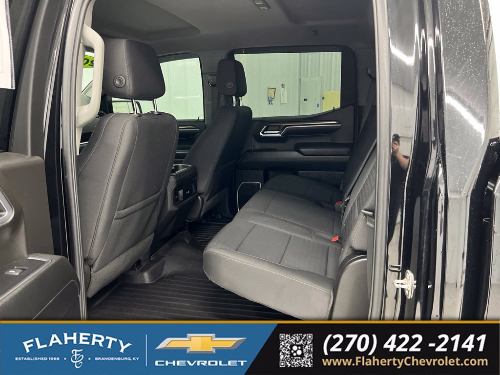 Used 2022 Chevrolet Silverado 1500 RST AWD/4WD image 11