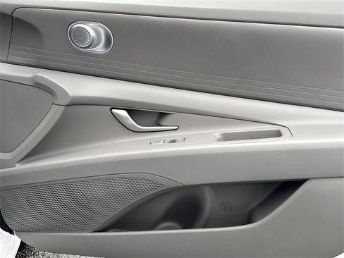 New 2026 Hyundai Elantra Blue image 14